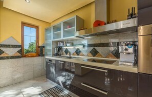 5 bedrooms - Rosa in Labin With 5 Bedrooms and 5 Bathrooms (Labin)