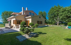 House, Smoking - Rosa in Labin With 5 Bedrooms and 5 Bathrooms (Labin)