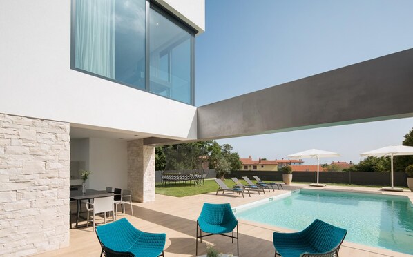 别墅 | 4 多间卧室