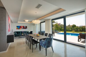 House, Smoking | 4 bedrooms - Spuga in Brodarica With 4 Bedrooms and 4 Bathrooms (Sibenik)