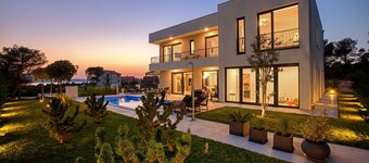 Spuga in Brodarica With 4 Bedrooms and 4 Bathrooms