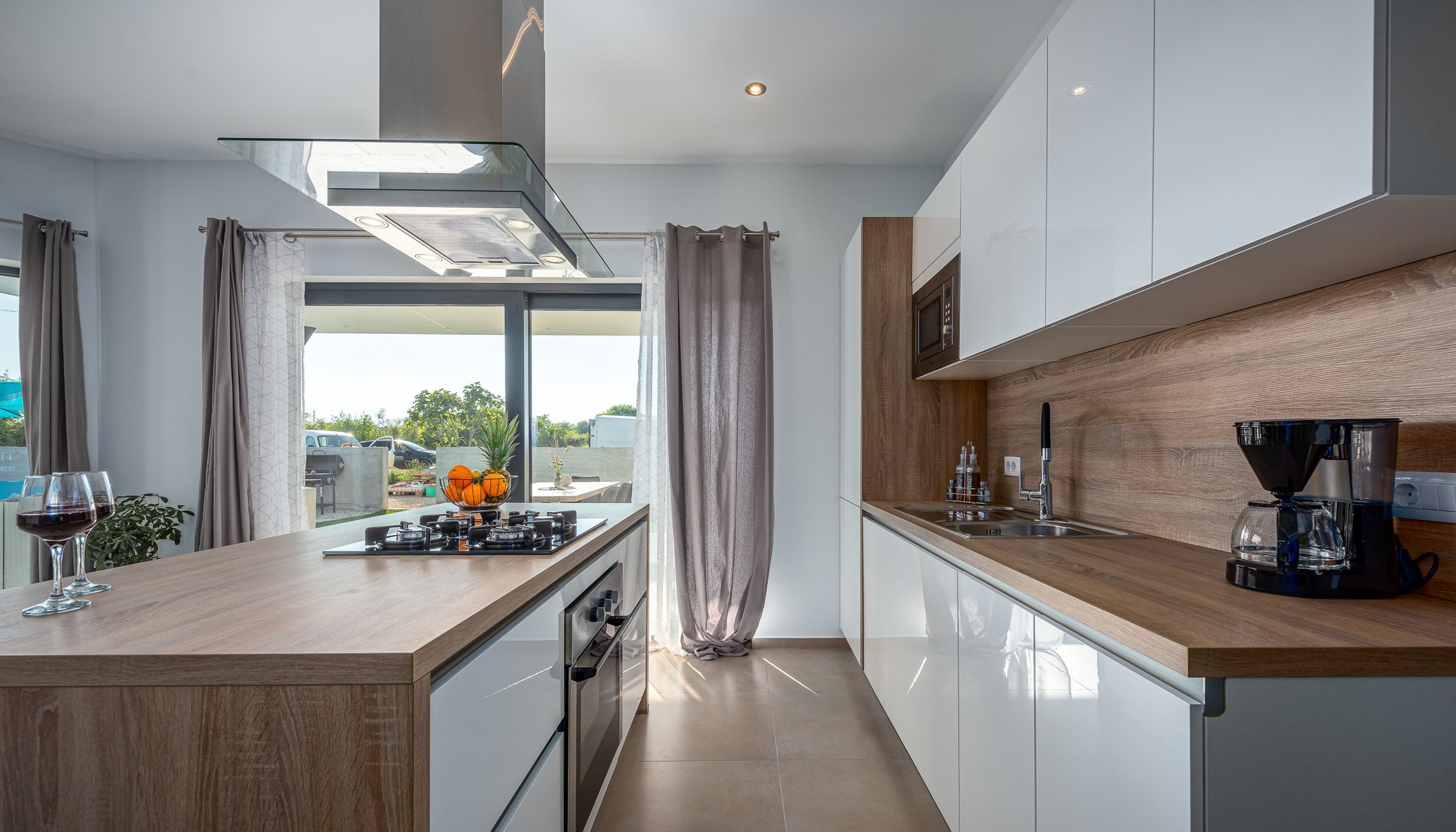 4 عدّة غرف نوم