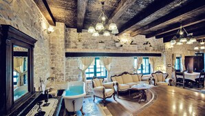 Villa | 8 bedrooms - Hacienda Dvori in Zmijavci (Zmijavci)