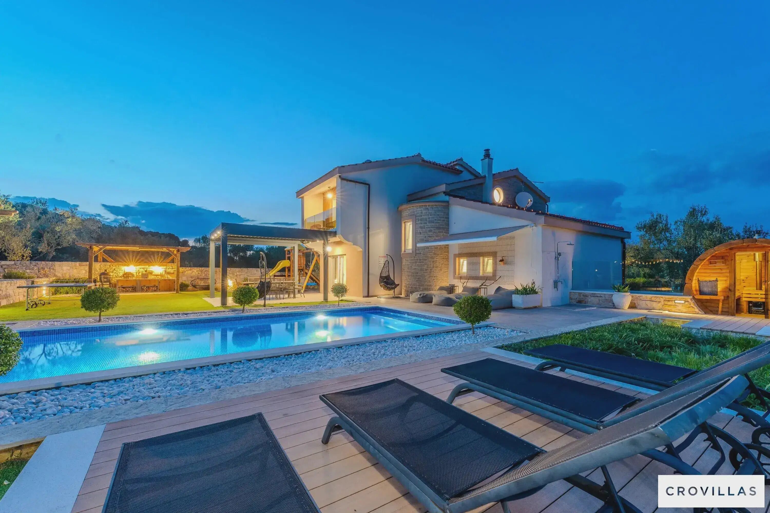 3 عدّة غرف نوم