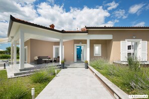 Maison, fumeur