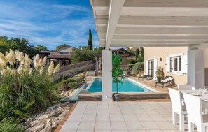 Villa | 4 bedrooms - Monet in Svetvin Enat (Svetvincenat)