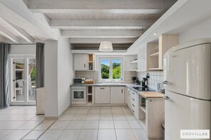 Villa | 4 bedrooms - Monet in Svetvin Enat (Svetvincenat)