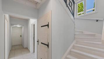 House, Smoking | 4 bedrooms