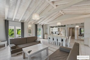 4 bedrooms - Monet in Svetvin Enat (Svetvincenat)