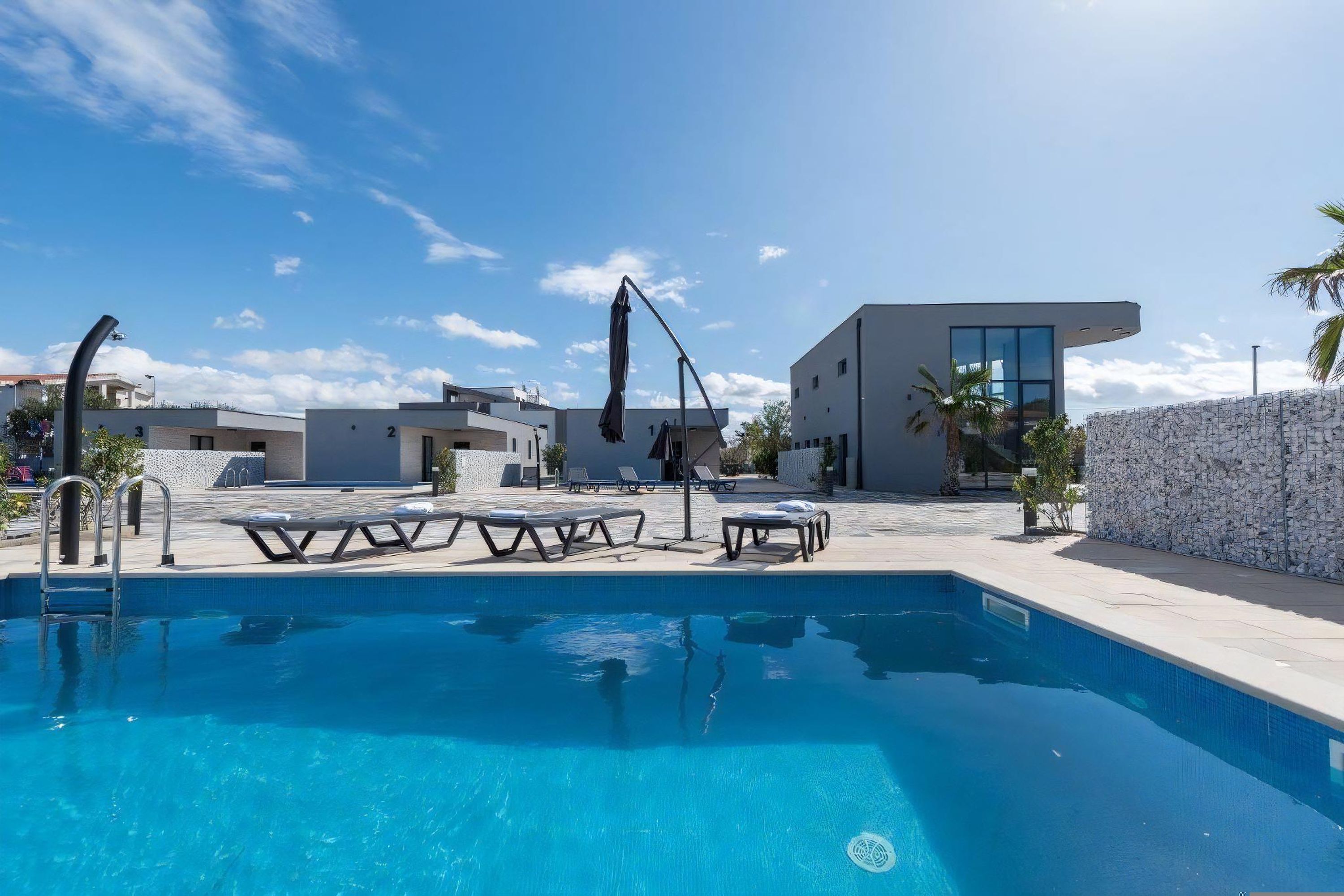 House, Smoking | 2 bedrooms