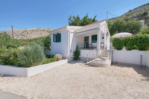 Villa | 2 bedrooms - Roza in Gornja Podstrana (Podstrana)