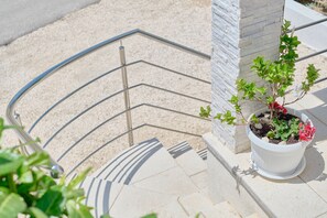 Villa | 2 bedrooms - Roza in Gornja Podstrana (Podstrana)