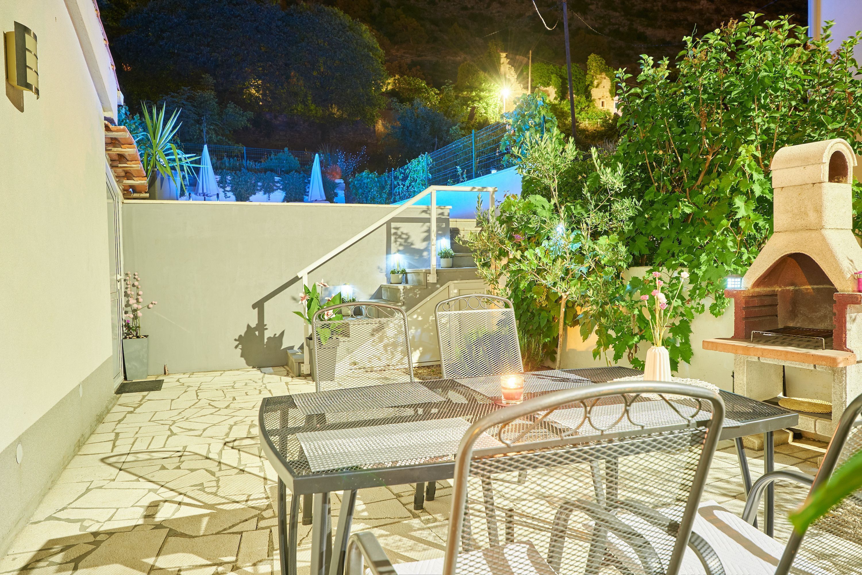 2 عدّة غرف نوم