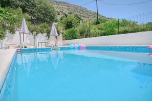 Villa, fumeur | 2 chambres