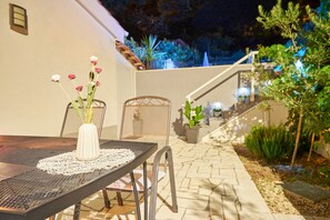 Villa, fumeur | 2 chambres