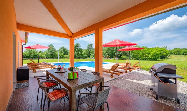 Villa | 3 bedrooms - Frankovici in Pazin With 3 Bedrooms and 2 Bathrooms (Pazin)