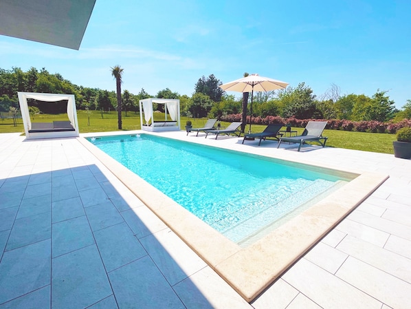 วิลล่า | 3 ห้องนอน