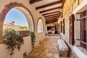 Villa - Monte in Momjan With 4 Bedrooms and 4 Bathrooms (Buje)