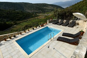 Room - Dol in Postira With 3 Bedrooms and 2 Bathrooms (Postira)