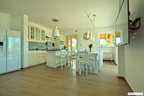 Villa | 4 Schlafzimmer