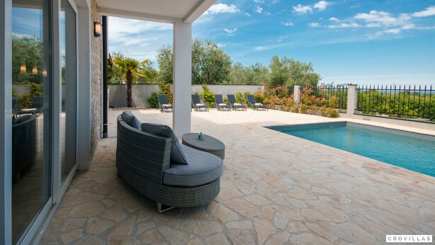 Unclassified image, 1 of 50, button - Lume in Tar-vabriga With 4 Bedrooms and 4 Bathrooms (Tar-Vabriga)