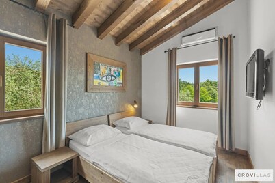 Dali in Svetvin Enat