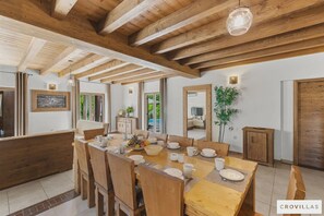 Villa | 5 bedrooms - Dali in Svetvin Enat (Svetvincenat)