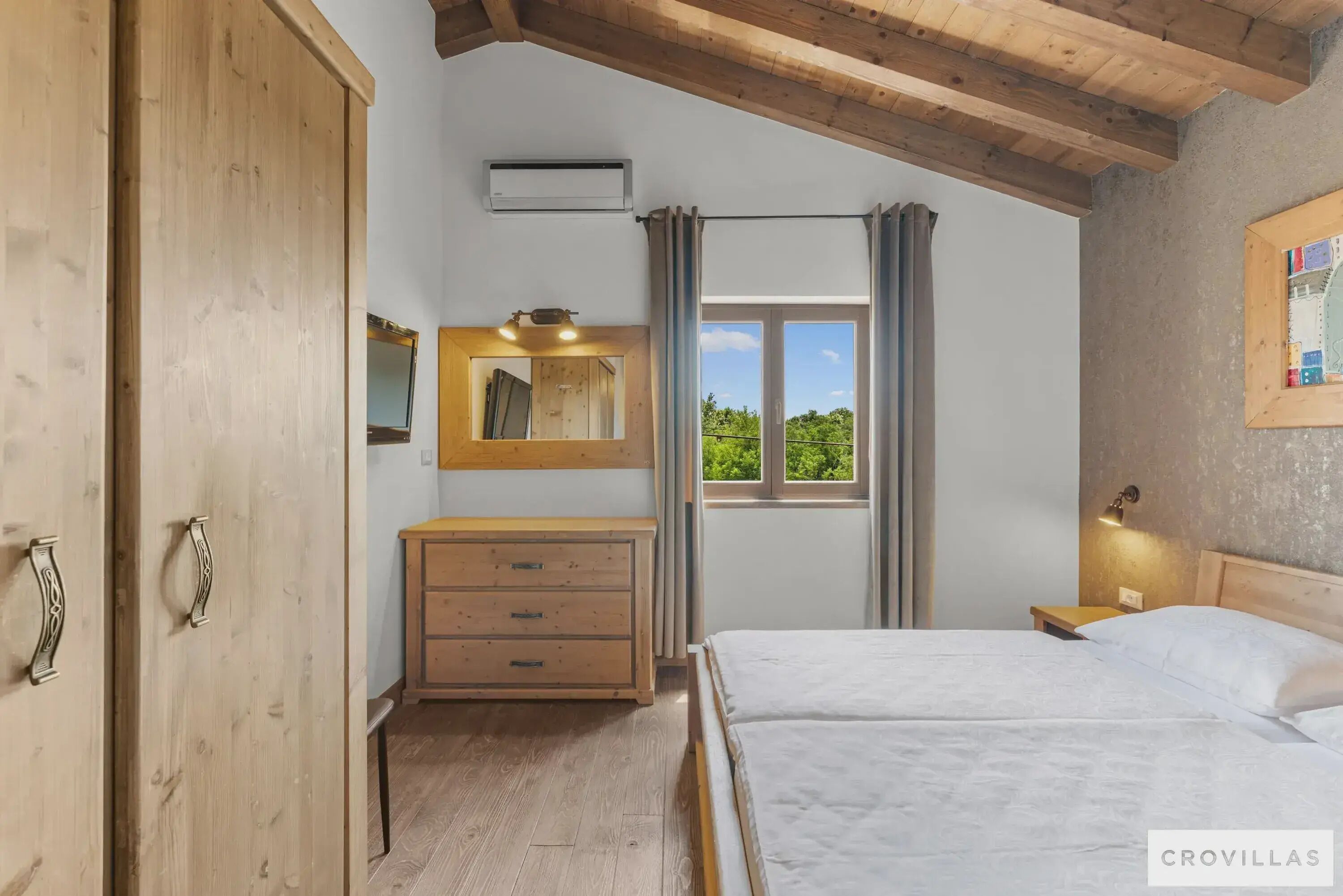 House, Smoking | 5 bedrooms