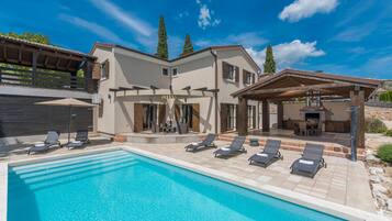 Vila | 5 kamar tidur