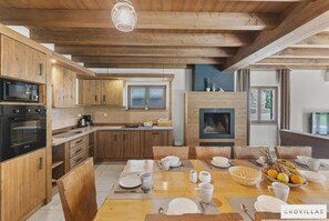 Villa | 5 bedrooms - Dali in Svetvin Enat (Svetvincenat)