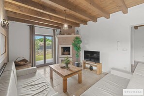 Villa | 5 bedrooms - Dante in Svetvin Enat (Svetvincenat)