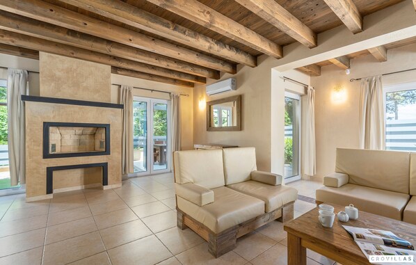 Villa | 6 bedrooms - Nocciola in Premantura (Medulin)