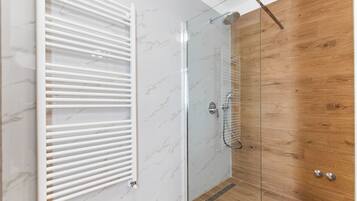 House, Smoking | 3 bedrooms