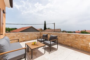 Casa, para fumadores | 3 habitaciones 