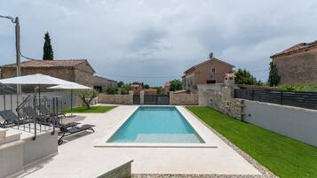 House, Smoking | 3 bedrooms