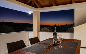 Villa | 4 bedrooms - Luce in Zadar With 4 Bedrooms and 4 Bathrooms (Benkovac)