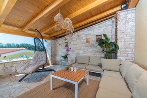 Villa - Kalista in Betiga With 4 Bedrooms and 3 Bathrooms (Vodnjan)