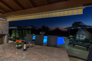 Villa | 4 bedrooms - Laura An in Dekli i (Kastelir-Labinci)