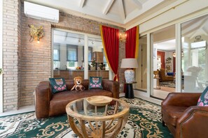 Villa | 5 Schlafzimmer