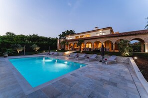 別墅 | 5 間臥室