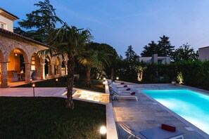 House, Smoking | 5 bedrooms - Lionea in Porec With 5 Bedrooms and 2 Bathrooms (Porec)