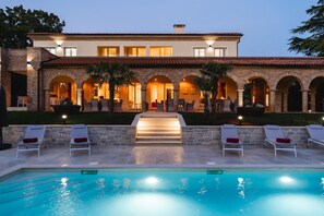 別墅 | 5 間臥室