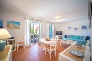 Smart-TV, Tischtennisplatte