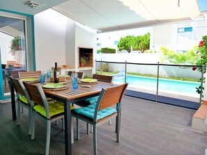 Outdoor dining - Casa da Prainha - Private Pool, Next to the Beach (Alvor)