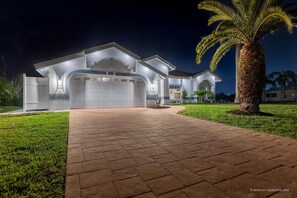 Exterior - VRCC Villa Hermosa (Cape Coral)