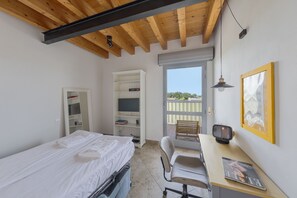 2 chambres, fer et planche Ă repasser, Wi-Fi gratuit, draps fournis