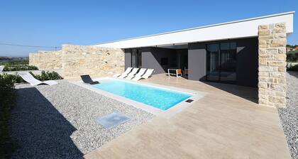 Complex Homes4you in Kraj