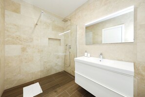 House, Smoking - Complex Homes4you in Kraj (Pasman)