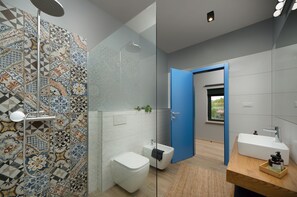Casa, para fumadores | 4 habitaciones 
