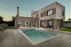 Villa, Smoking | 4 bedrooms - Median in Vodnjan With 4 Bedrooms and 2 Bathrooms (Vodnjan)
